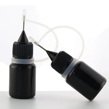100 5ml Fekete LDPE Kis Szorítani Cseppentő Üveg Üres Műanyag Injekciós Tű Kupakok E Folyékony Gép Olaj DIY Kézműves