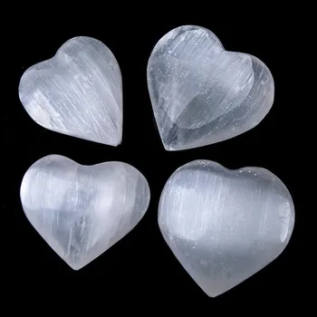 1db Természetes Selenite Szív Kristály Gipsz fehér Kvarc Kemény Ásványi anyagok Minta Pont Gyógyító Kő