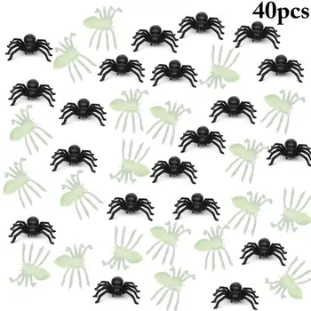 40Pcs/Set Halloween Dekoratív Világító Pókok, Kicsi Fekete Műanyag Hamis Pók Játékok Újdonság Vicces Vicc, Tréfa Reális Kellékek