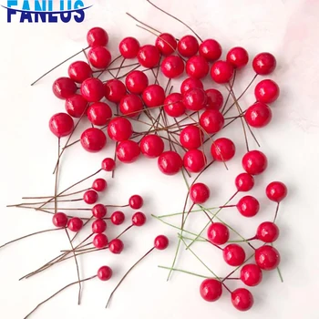 Piros Mini Hamis Gyümölcs Mesterséges Virág Cseresznye Stamen Ajándék Az Új Évben Karácsony Medál Fa Dekoráció Berry DecorationD